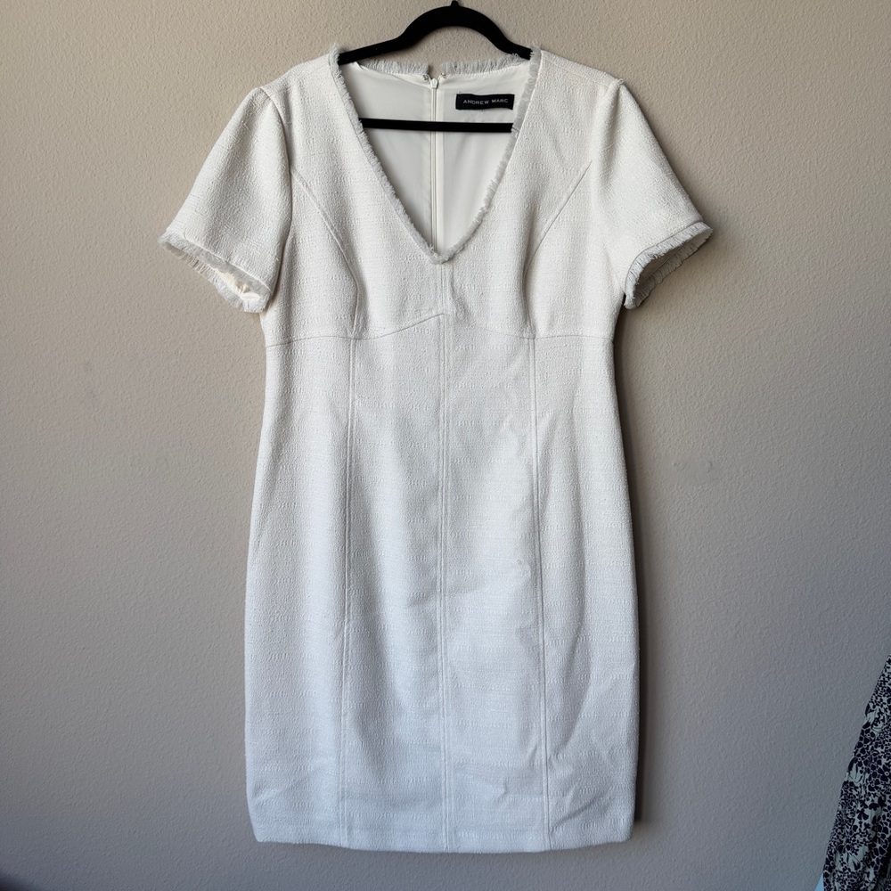 Andrew Marc White Short Sleeve V-Neck Sheath Dress Size 12 - Picture 2 of 7